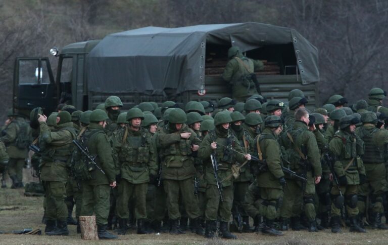 Партизани помітили найманця із Сербії в окупованому Джанкої (фото)