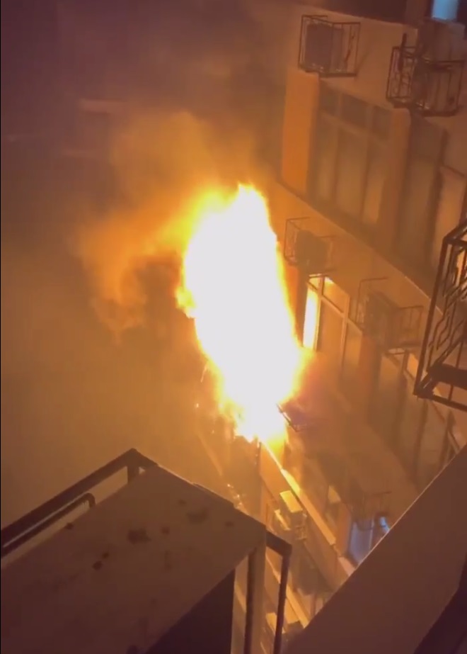 Росія атакувала Одесу у новорічну ніч: у місті вибухи, горить висотний ЖК (ОНОВЛЮЄТЬСЯ)