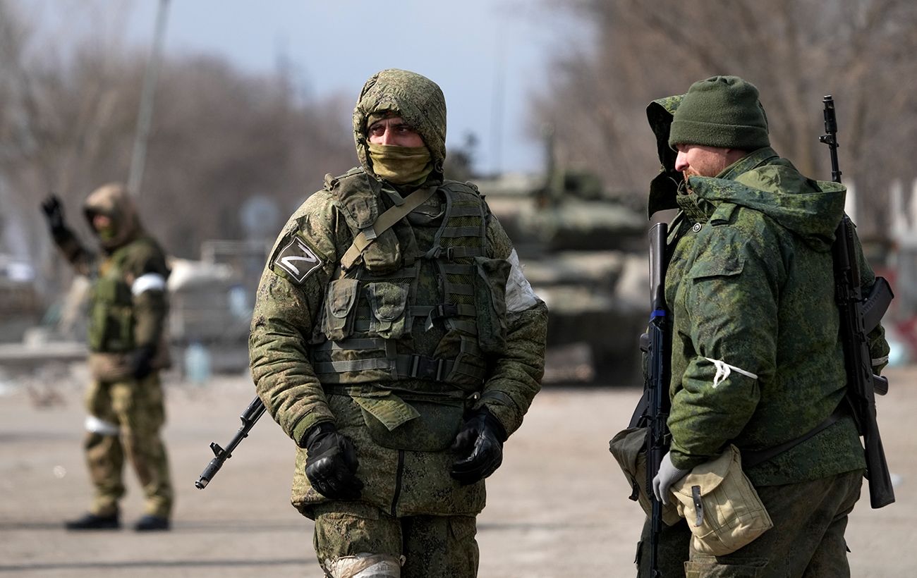 Росіяни на окупованих територіях намагаються купити “свідчення” проти України, – ЦНС