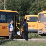 Росіяни вивозять дітей із тимчасово окупованих територій України через Білорусь