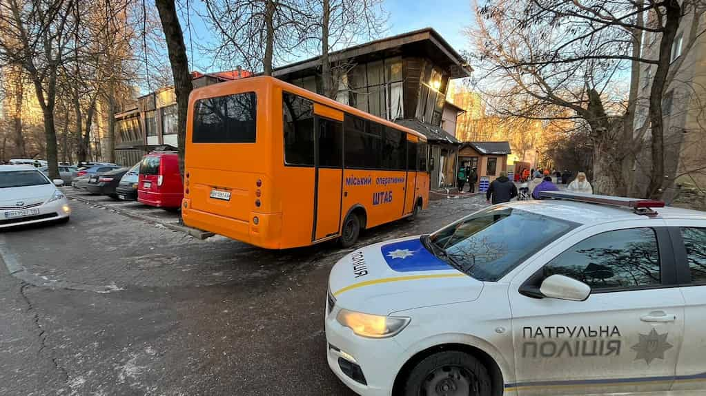 Одеситам, чиє житло постраждало від обстрілу, допоможуть з ремонтом