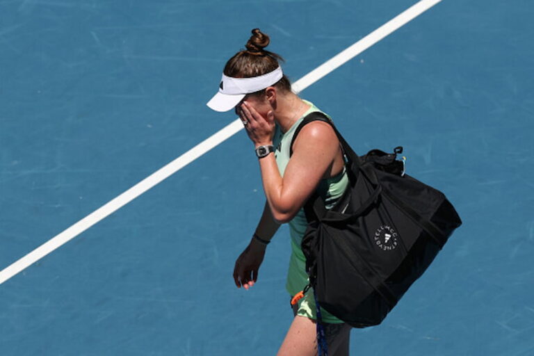 Одеситки на Australian Open-2024: Ястремська вийшла до чвертьфіналу, а Світоліна залишила турнір