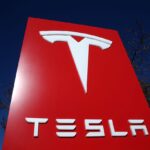 Tesla – друга: на світовому ринку електромобілів з’явився новий лідер