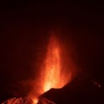 У Японії почалося виверження вулкана Отаке