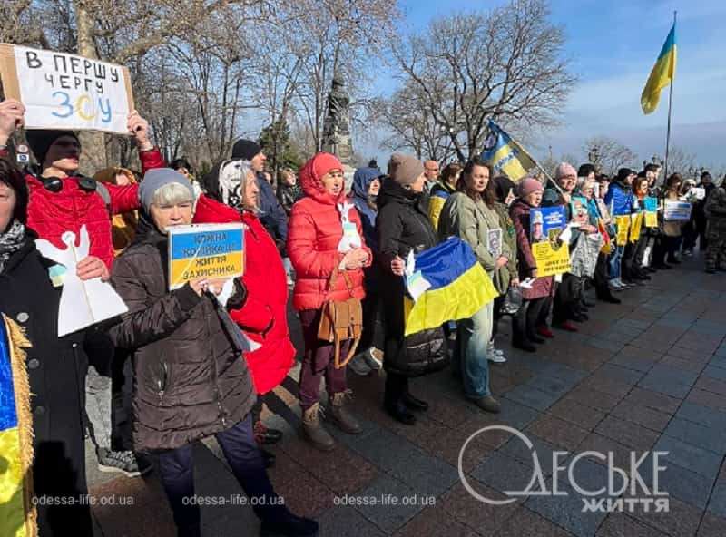 Акція найстійкіших: одесити знову сказали «ні» безглуздим тендерам (фоторепортаж)