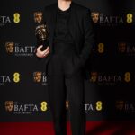 Найкращі зіркові образи на червоній доріжці BAFTA 2024 (фото)