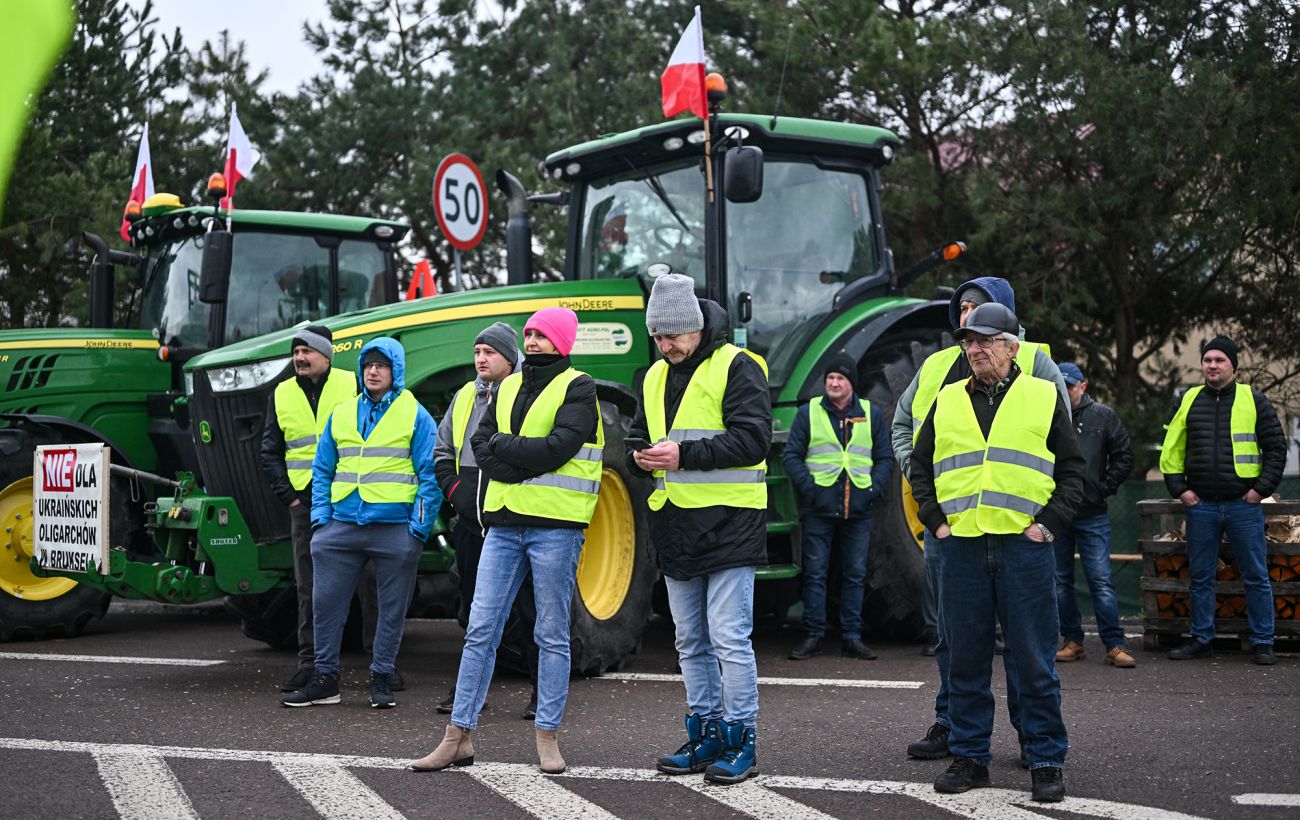 Польські протестувальники тимчасово припинили блокування одного з пунктів пропуску