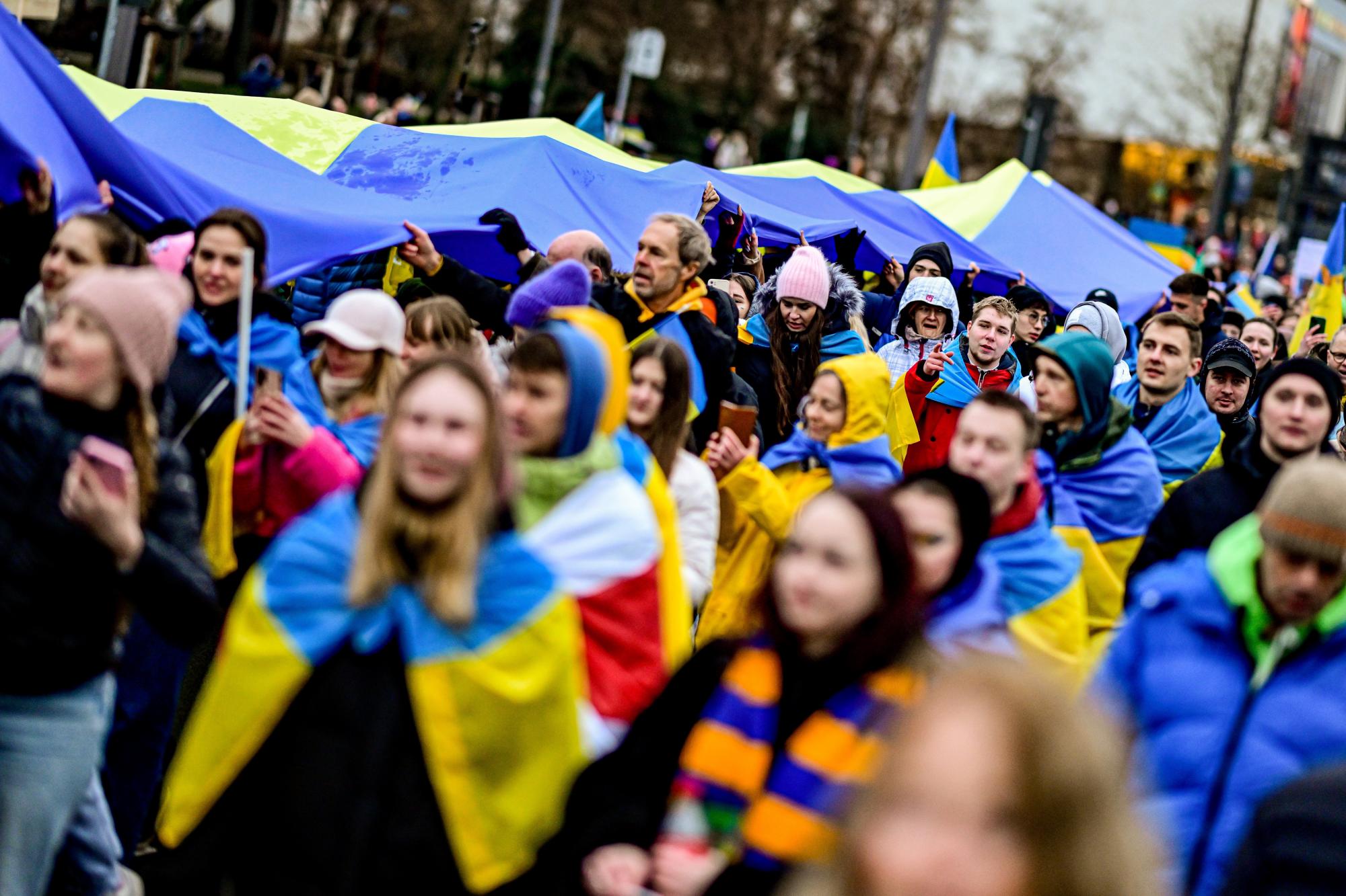 Справа не у виплатах. Чому в Німеччині мало українців заробляють на життя