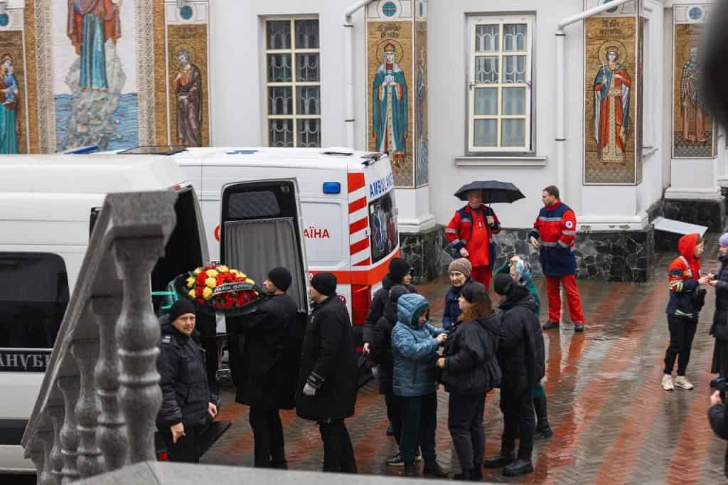 Одеса попрощалася із фельдшером швидкої допомоги, вбитим росіянами 15 березня (фото)