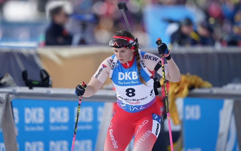 Швейцарка Гекі-Гросс сенсаційно виграла мас-старт в Норвегії