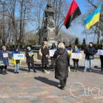 Скандальний договір на ремонт суду в Одесі розірвано, але протести у мерії не припиняються