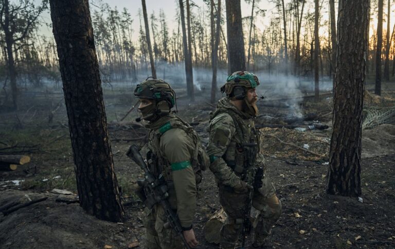 ЗСУ знищили більше 60 одиниць техніки росіян на Таврійському напрямку: яка ситуація