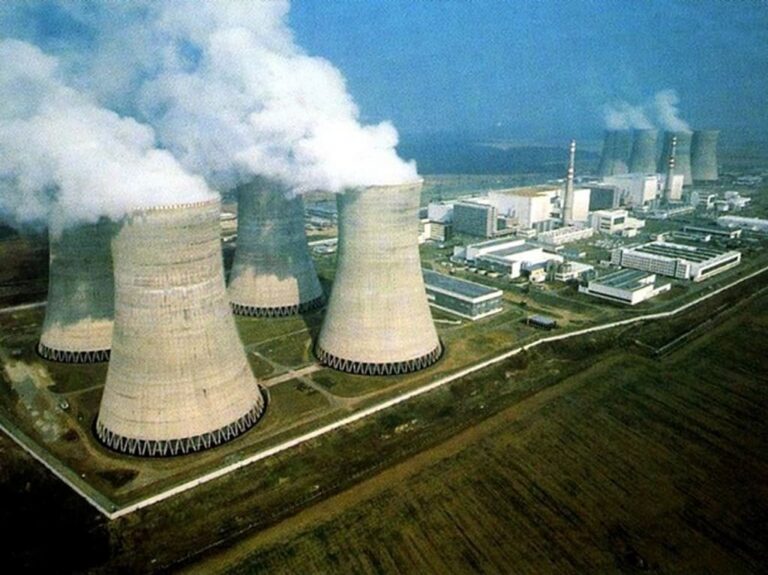 Чорнобильська та Запорізька АЕС: що коїться в атомній енергетиці України в умовах війни