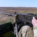 Кулемет Browning M2 робить до 800 пострілів за хвилину – військові показали його в дії