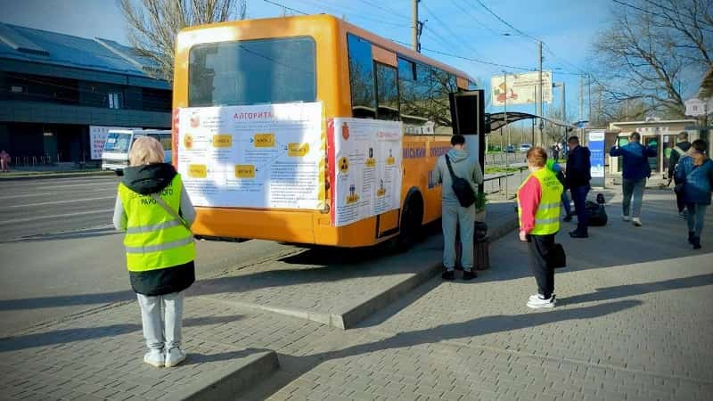 Наслідки ворожої атаки в Одесі: постраждали житлові будинки, Будинок садівника та ліцей (фото)