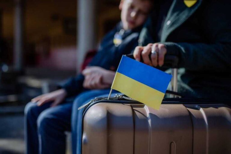 Організації, які допоможуть українцям за кордоном