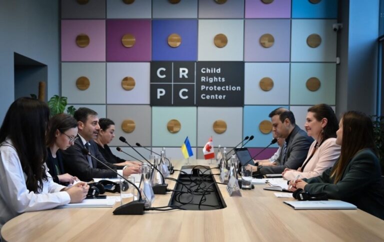 Україна представила конкретні проекти щодо роботи з повернення викрадених РФ дітей, – ОП