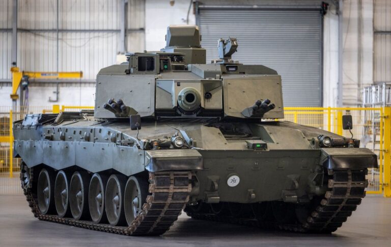 В Британії показали “найбільш смертоносний в історії” танк
