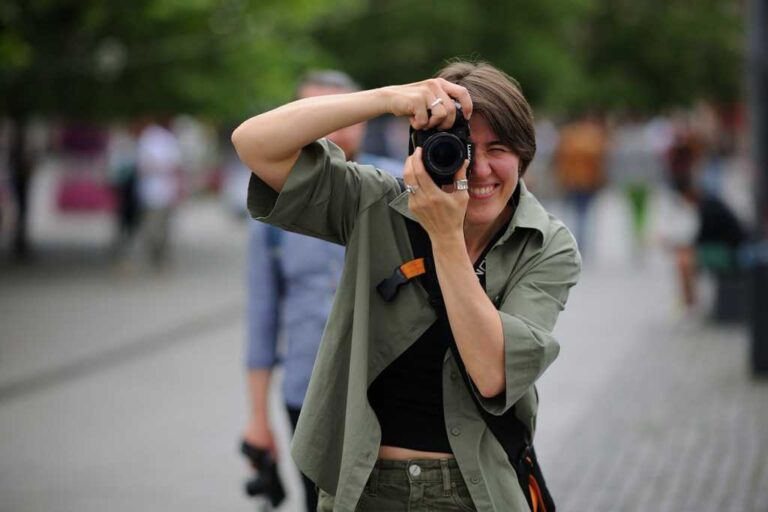 Фотографка Ганна Павлова відверто розповіла про життя в евакуації і про повернення додому