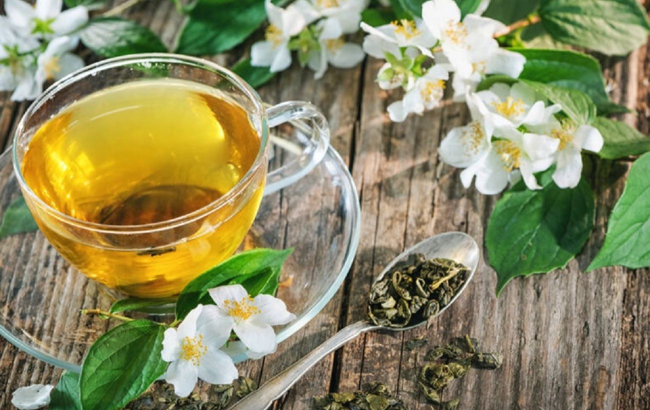 Чим жасмин корисний для здоров’я і як заварювати чай