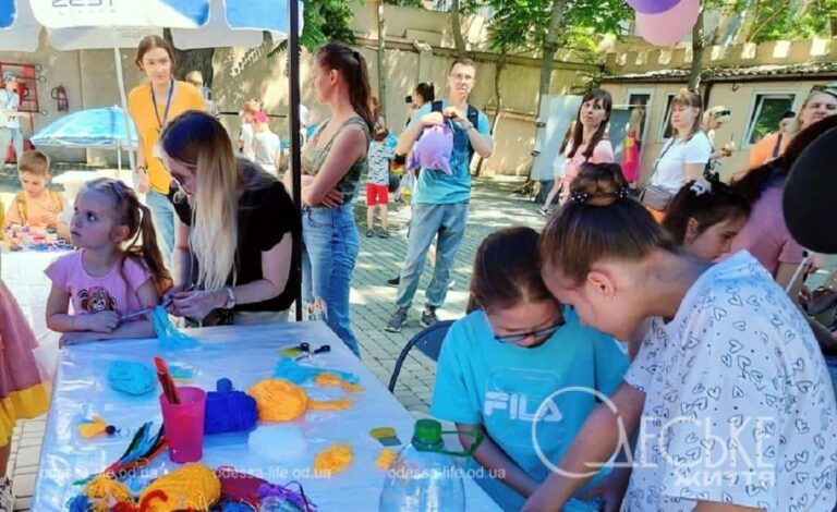 Планета щасливих дітей: дводенне свято у Міському саду (фоторепортаж)