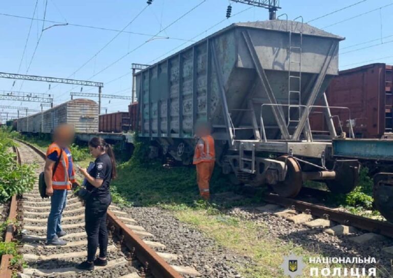 На станції «Одеса-Східна» вдарило струмом підлітка