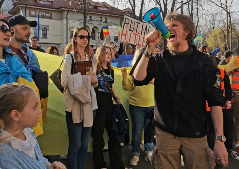 Харківець Антон Сушков: «Доволі часто агресивно-негативно ставлюся до чоловіків, які виїхали»