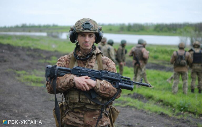 Ситуація на фронті – окупанти просунулися на двох напрямках у Донецькій області