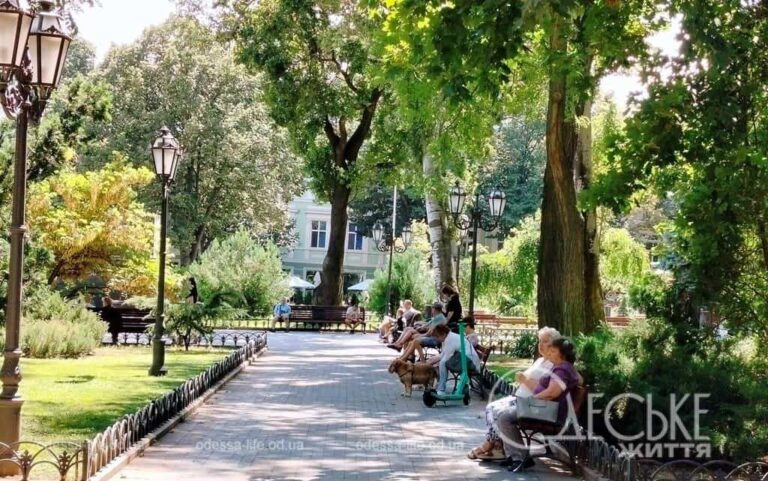 «Дихаємо? Вже щастя!»: останній день липня в Одесі (фоторепортаж)