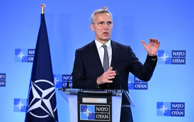 Відносини Китаю і НАТО – Пекін кидає виклик Альянсу, – Столтенберг