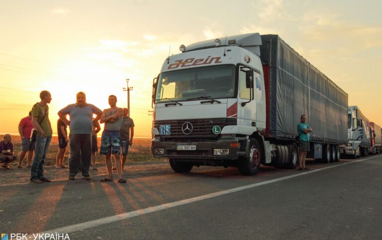 Погода у Києві 18 серпня – через спеку рух вантажівок обмежили