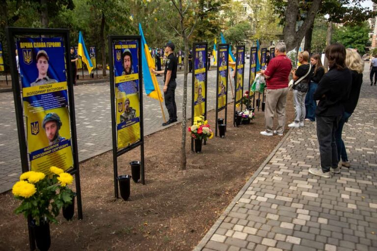 В Одесі відкрили першу Алею Героїв – фоторепортаж