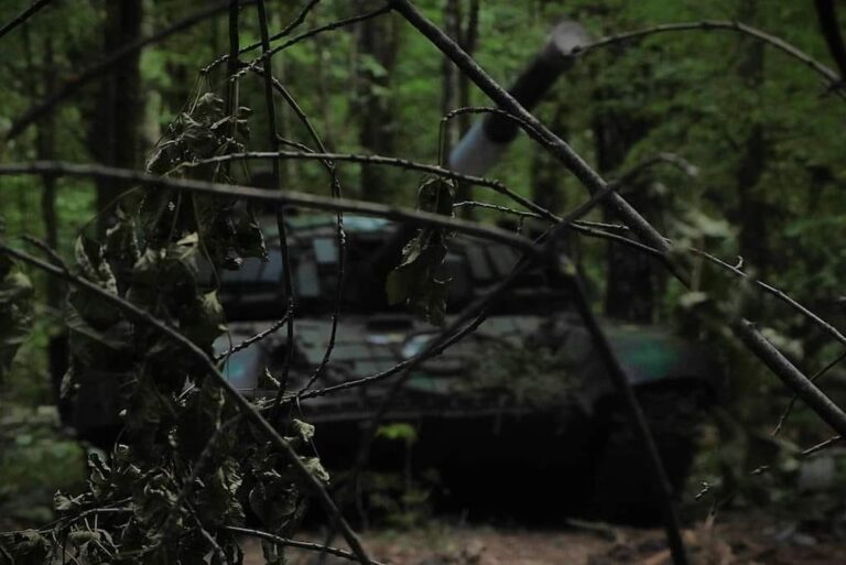 Війна, день 909-й: Білорусь підвела війська до українського кордону