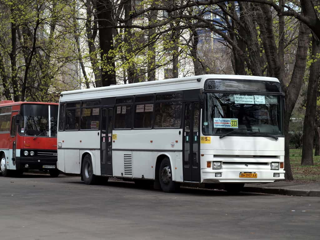 З понеділка два одеські автобуси змінять свої маршрути