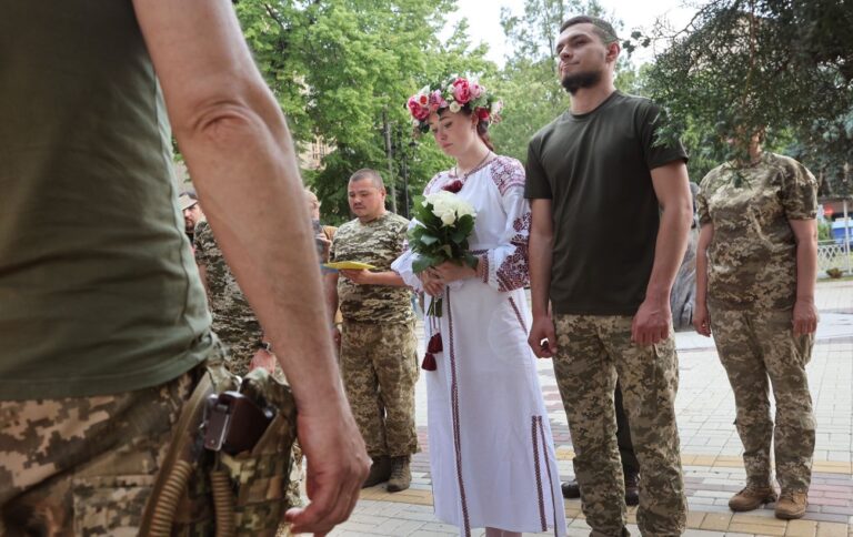 Відпустка для військових – скільки днів дають при одруженні та народженні дитини