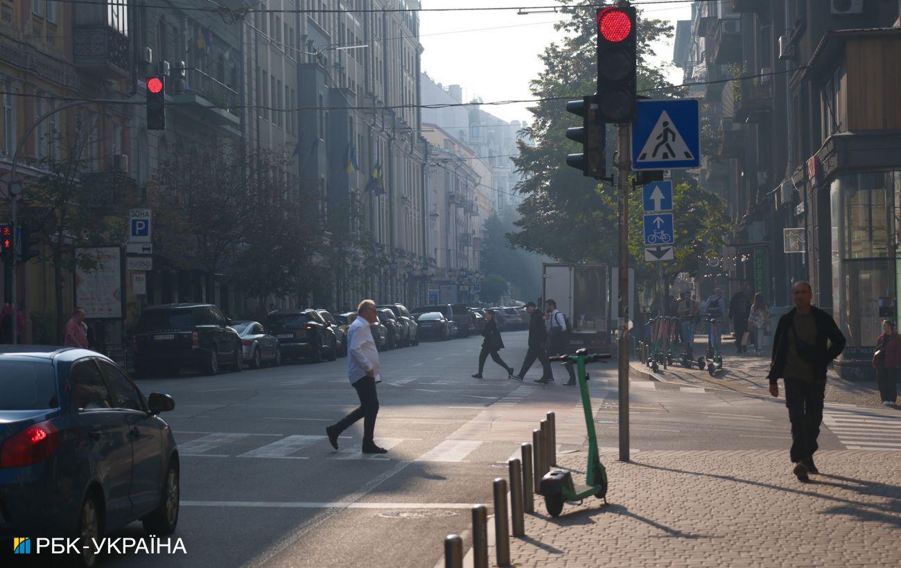 Повітря в Києві знову погіршилося – що відомо і як захиститися