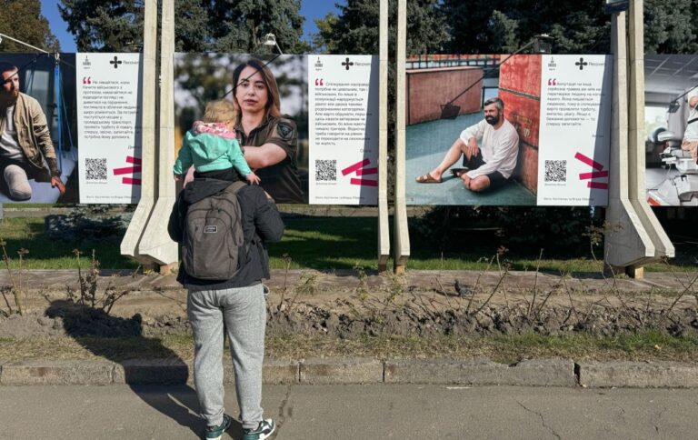 Як спілкуватися з військовими і ветеранами – Ліберови відкрили фотопроект на ВДНГ