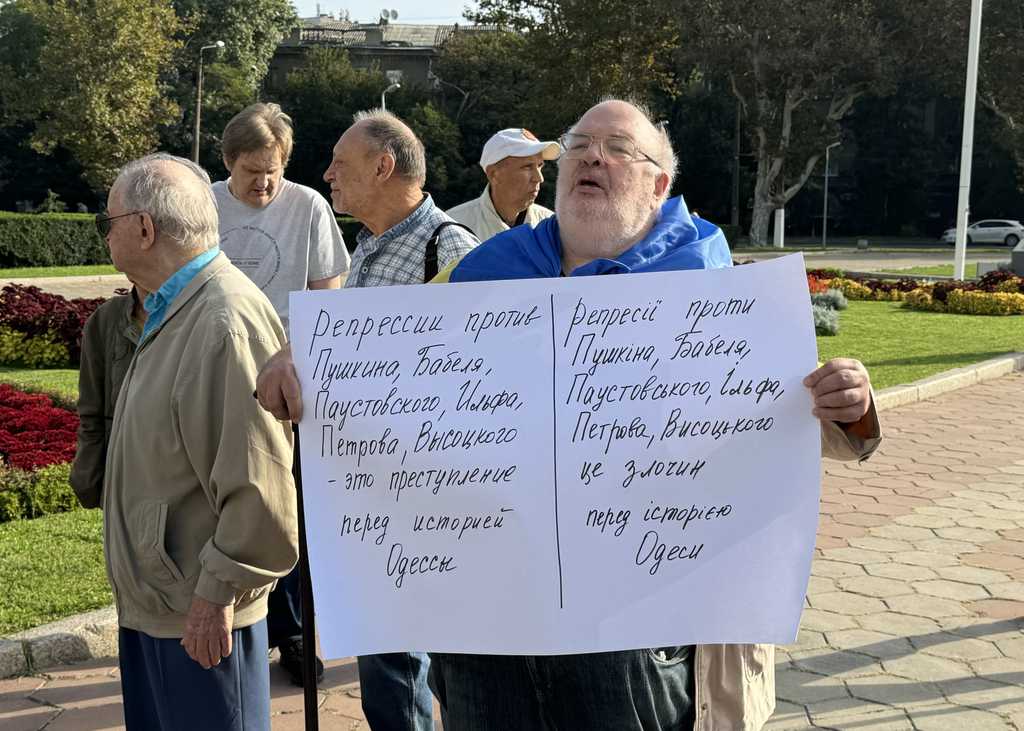 Противники знесення пам’ятників в Одесі звернулися до ЮНЕСКО