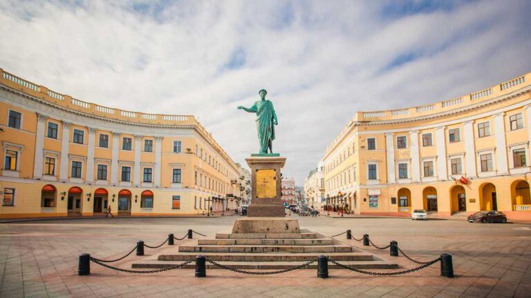 Одеса представила культурну стратегію на форумі в Молдові