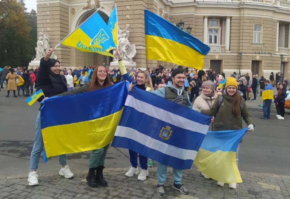 Два роки з повернення Херсона: як жителі зустрічали звільнення рідного міста