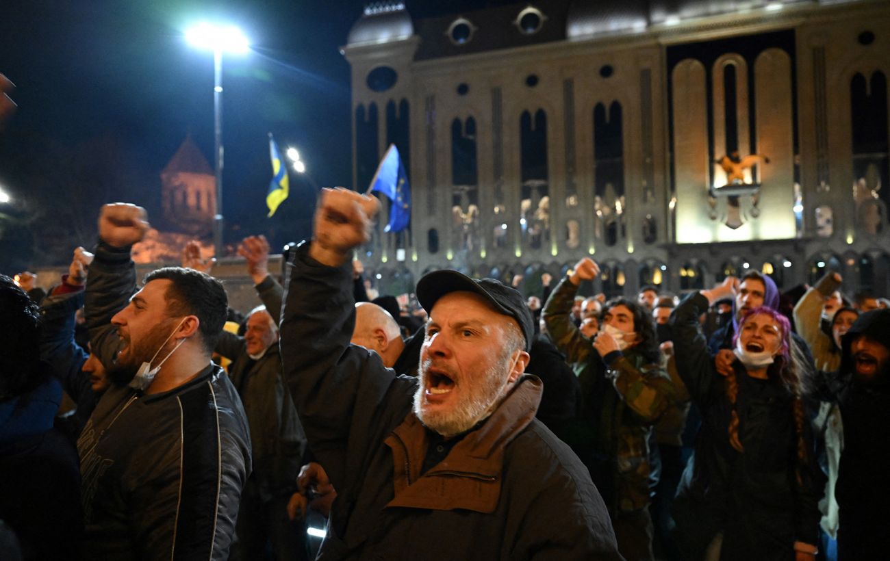 Протести в Грузії продовжуються 29 листопада – поліція намагається розігнати учасників акції