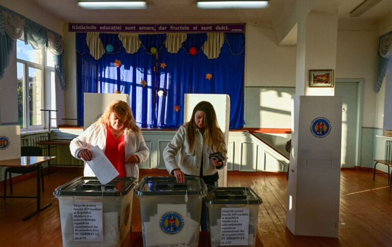 Вибори у Молдові – за попередніми даними лідирує Стоянлого