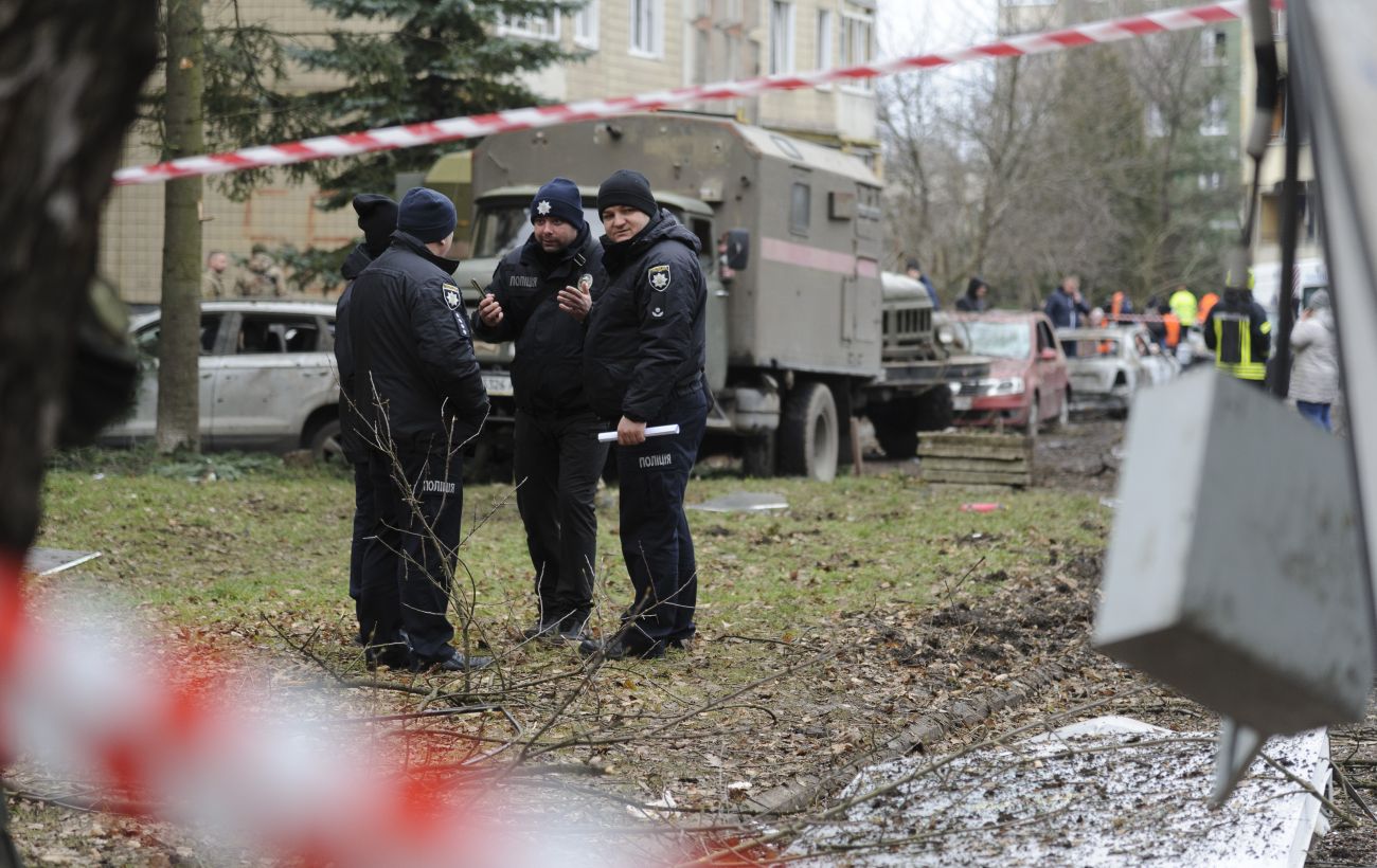 Обстріл Харкова 18 грудня – росіяни атакували місто дроном, є пошкодження ТРЦ