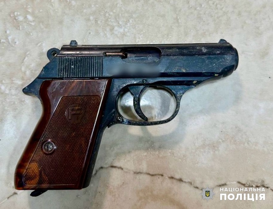 В Одеській області декларують зброю