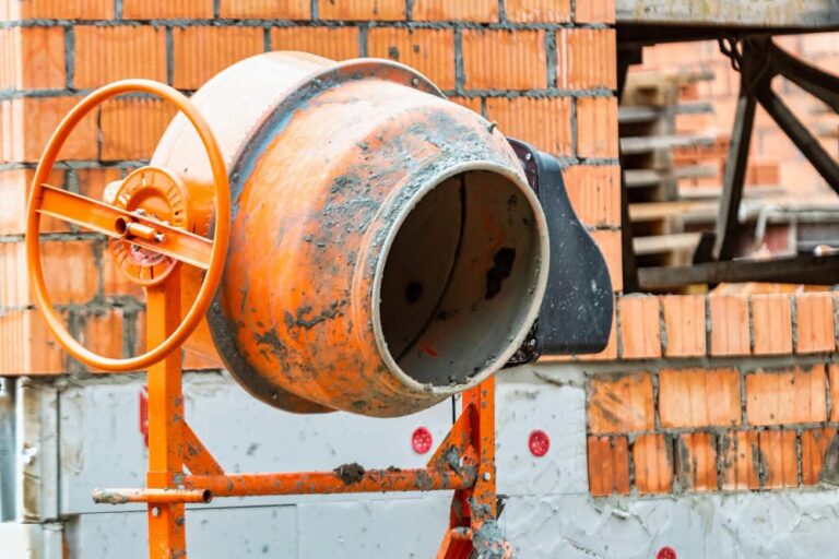 Як правильно вибрати бетонозмішувач