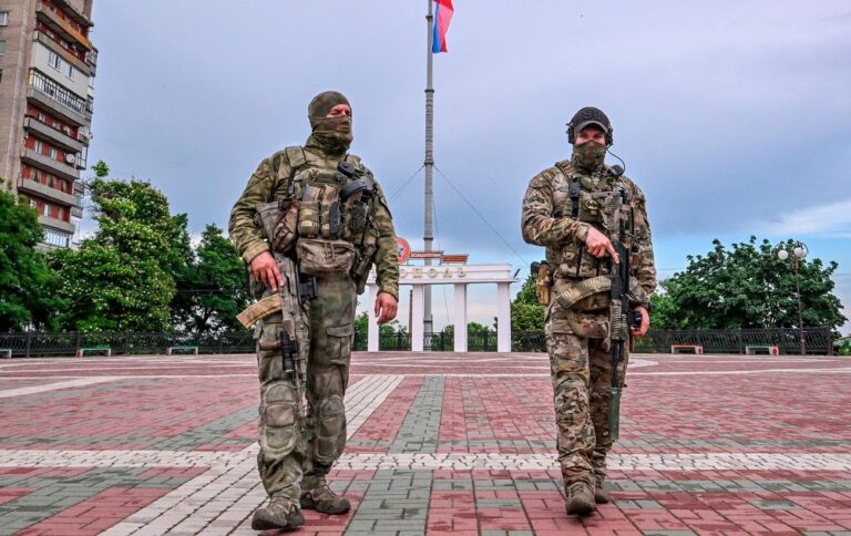 Вибухи прогриміли в Мелітополі 23 грудня ввечері