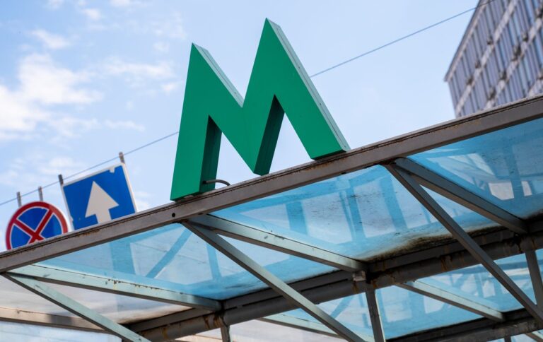 Дитина постраждала в метро Києва 25 грудня