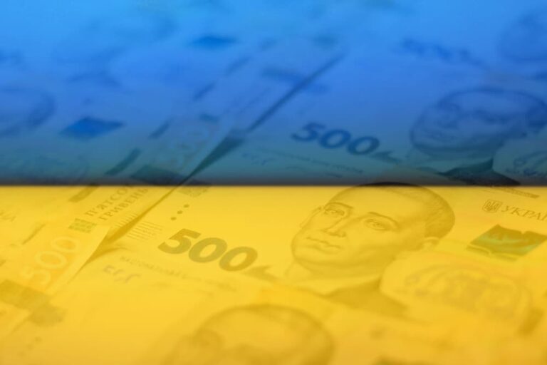 Як переказувати гроші з Польщі в Україну: огляд доступних способів