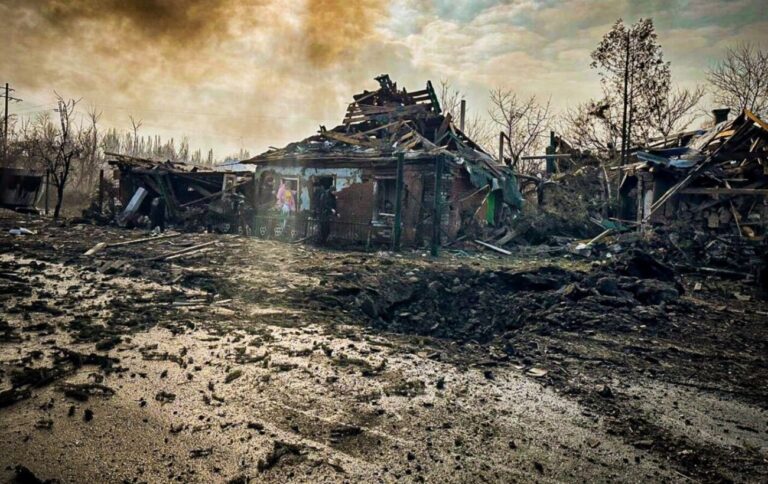 Обстріл Харківської області 21 лютого – РФ вдарила авіабомбою по Золочівській громаді, є поранені