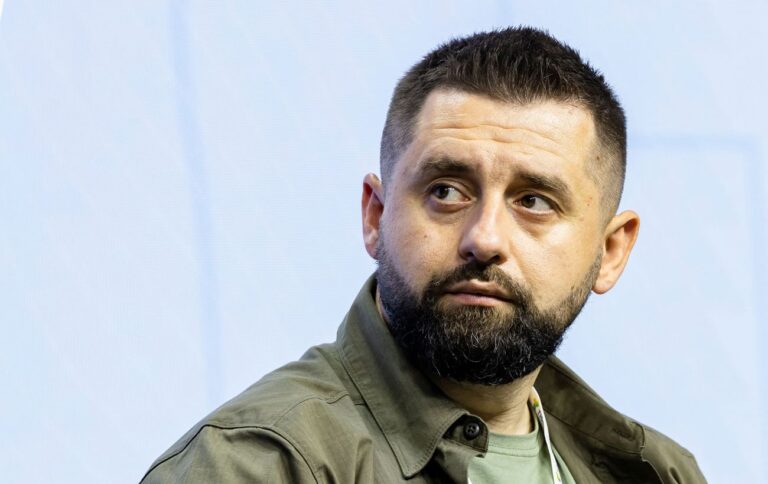 Вибори в Україні в 2025 році – Арахамія відреагував на розмови